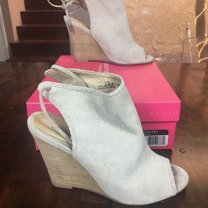 Kristin Cavallari Chinese Laundry Wedge, Size 8.5